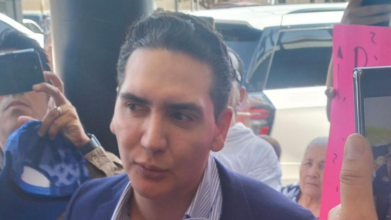 Héctor Santana denuncia campañas de desprestigio en su contra