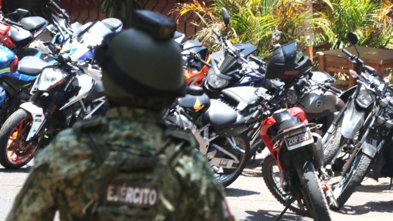 Hallazgo de campamento con armamento en Mazatlán