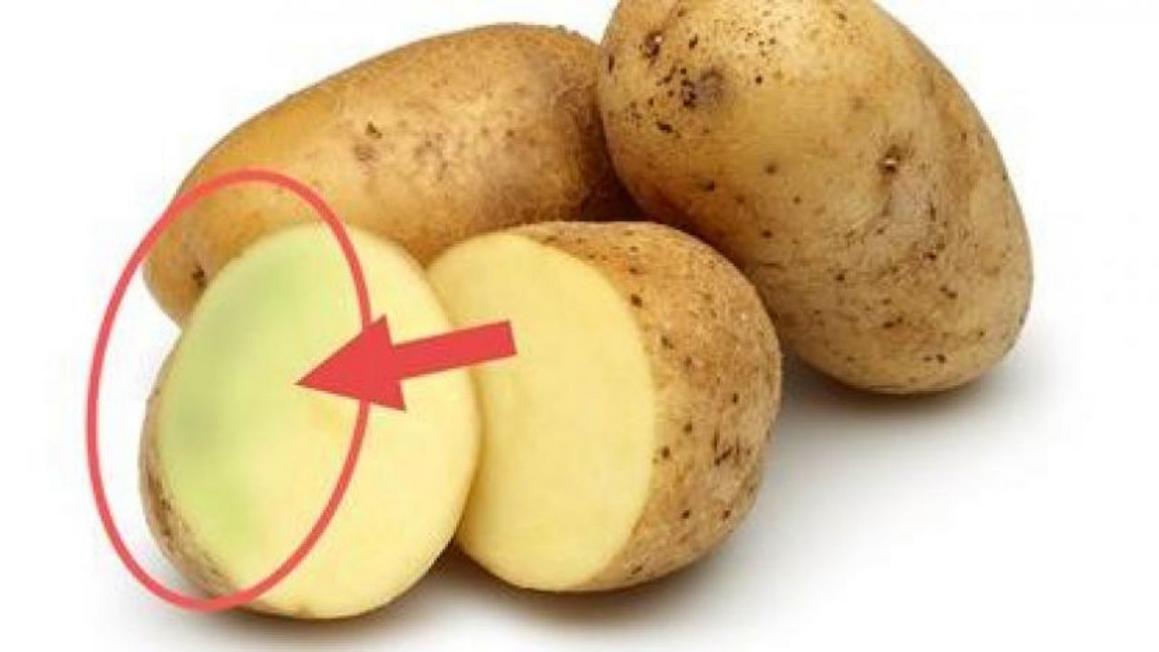 Riesgos de consumir la parte verde de las papas